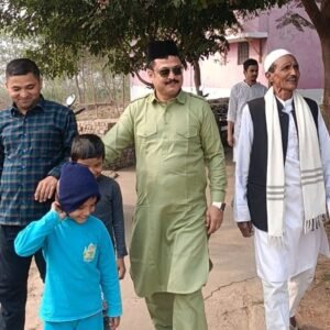 पहले रोजे के साथ रमजान श्ुरू   इफ्तार को लेकर बाजारों में बढ़ी चहल पहल