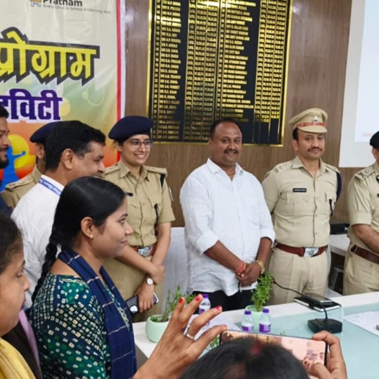 मुख्यधारा में बच्चियों को लाने के लिए पुलिस की पहल पटना में सेकंड चांस प्रोग्राम में बच्चियों को किया प्रोत्साहित अधिकारी रहे मौजूद…