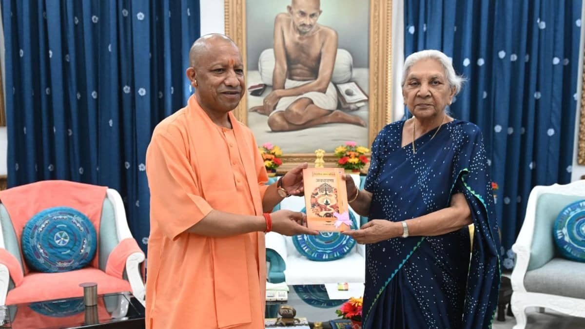कल शाम होगा यूपी कैबिनेट का विस्तार योगी ने राज्यपाल से की मुलाकात इन नए चेहरों को लेकर लखनऊ में सियासी हलचल तेज…