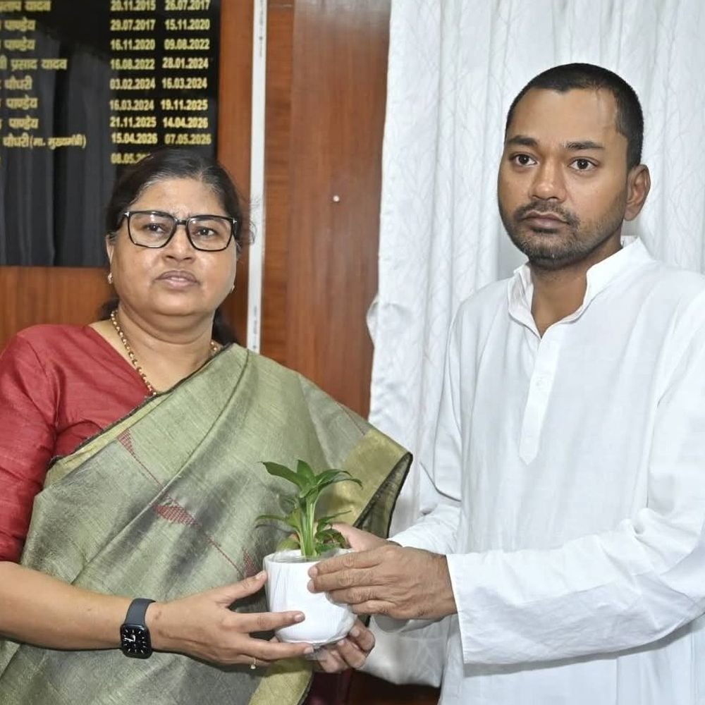 मंत्री लेशी सिंह ने स्वास्थ्य मंत्री से मुलाकात की पूर्णिया प्रमंडल में स्वास्थ्य सुविधाओं पर की विस्तृत चर्चा…