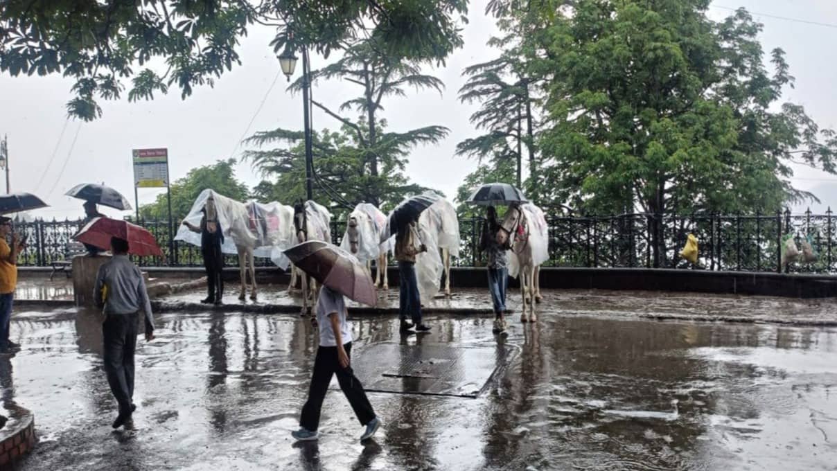 हिमाचल प्रदेश के कई जिलों में हुई बारिश दिल्ली समेत इन राज्यों में भी ने जारी किया अलर्ट…